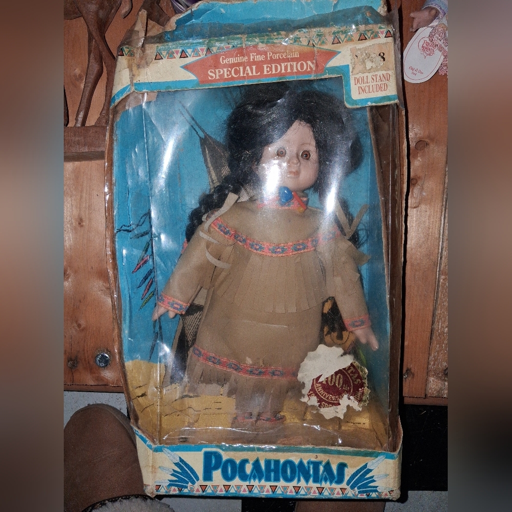 Pocahontas Special Edition Genuine Fine Porcelain Doll